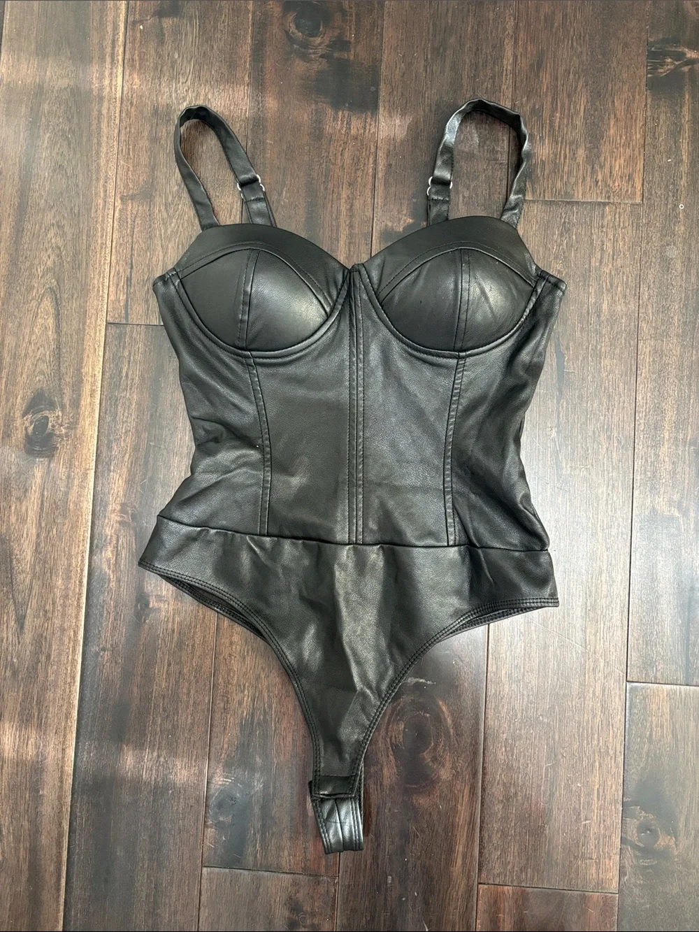 Haute Monde sleek black